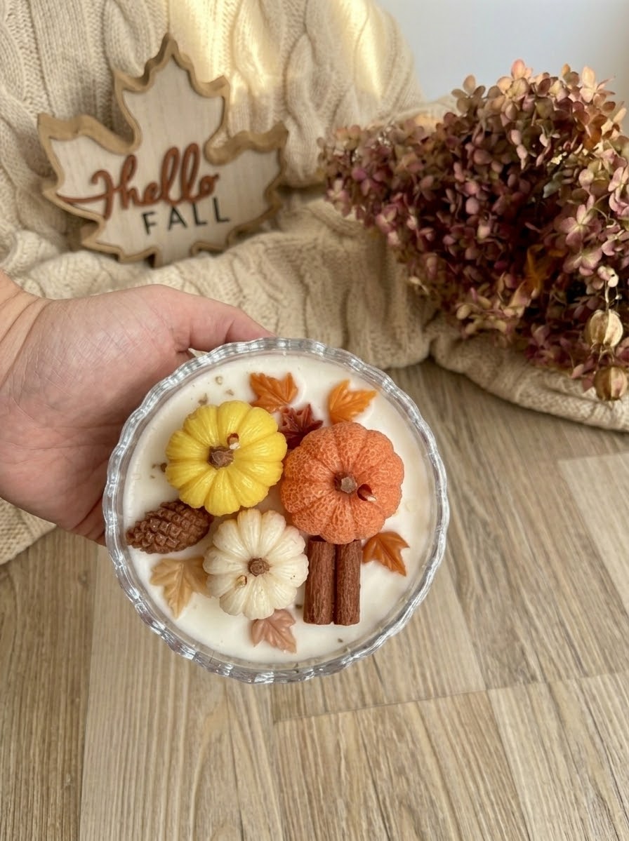 Bananowa Jesień – świeca sojowa w pucharku 250 g - obrazek 4